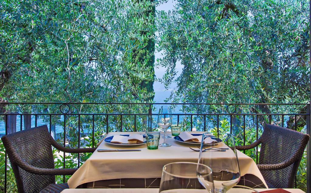 Hotel Galvani Torri Del Benaco Extérieur photo